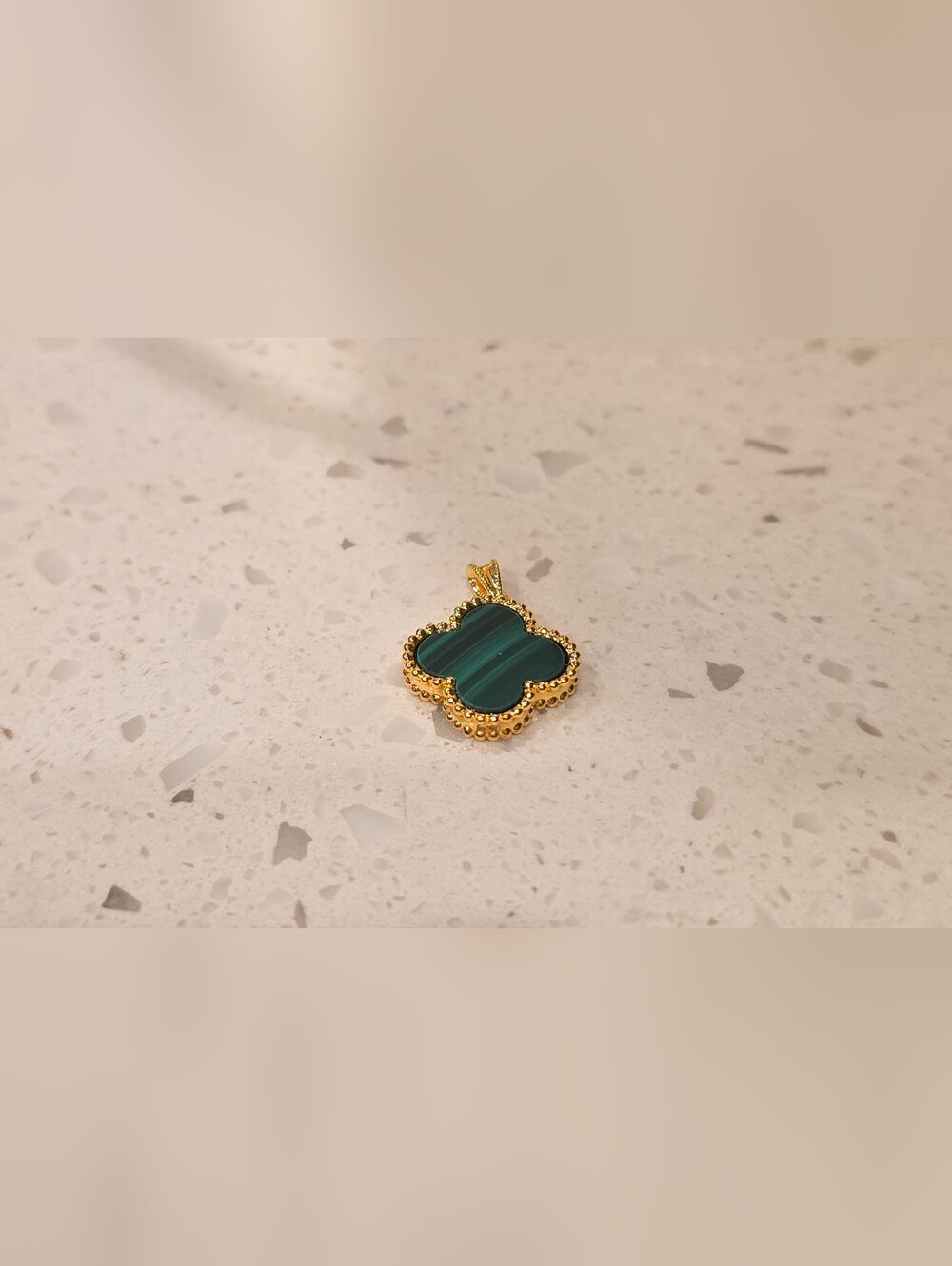 🍀✨️ 18K Real Gold Green Clover Pendant Charm✨️🍀